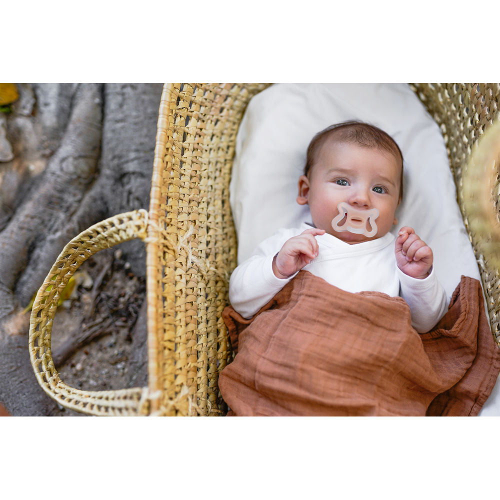 Zero Zero Physiological Silicone Soother 0-6 Months